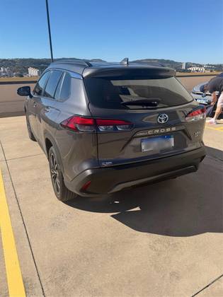 TOYOTA COROLLA CROSS 1.8 VVT-I HYBRID FLEX XRX CVT TOYOTA COROLLA CROSS 1.8 VVT-I HYBRID FLEX XRX CVT